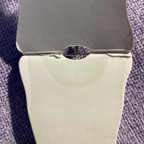 Lily McGee notepad on metal hanger floral skirt green top pastel pages dress - Picture 5 of 5